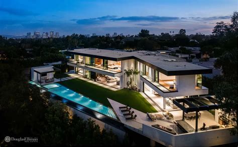 vuori beverly hills